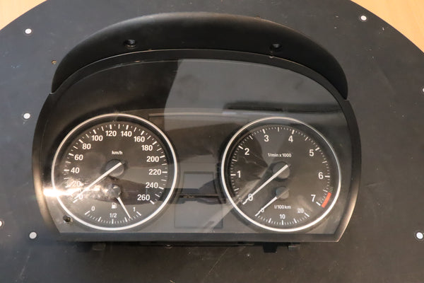 BMW E90 E92 Dash Cluster Mount for ECU Master ADU7 Display